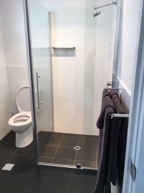 Port Lincoln Shark Apartment 3 Bagian luar foto